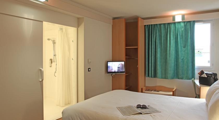 Отель ibis Albi