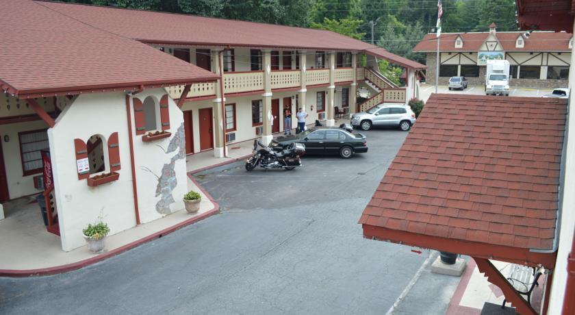 Отель Quality Inn Helen
