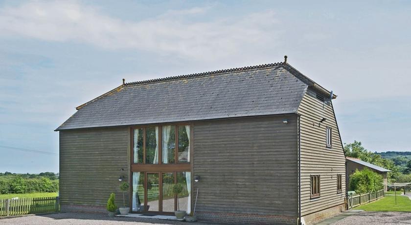 Отель Saunders Oast Barn