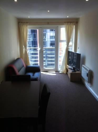 Newcastle Executive Apartment
