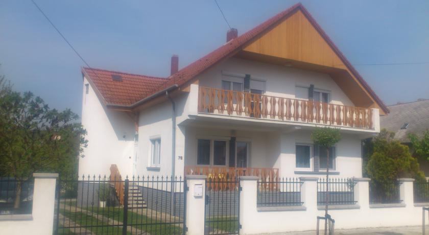 Апартаменты Relax apartman