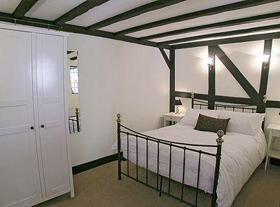 Апартаменты The Coach House