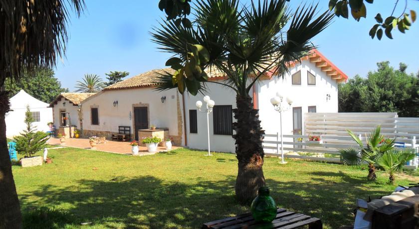 Апартаменты Residence al Mare Villa Adriana