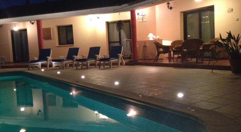 Апартаменты Evdokia Breeze Villa