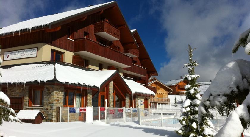 Отель Les Chalets Goélia