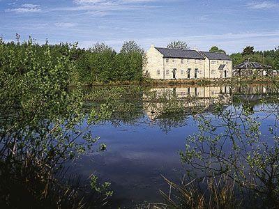 Отель Eyam