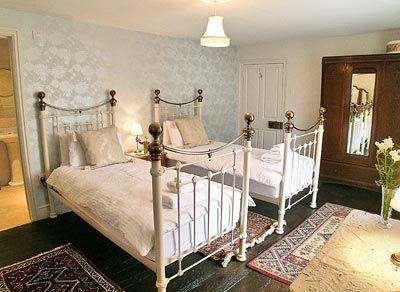 Апартаменты The Coach House