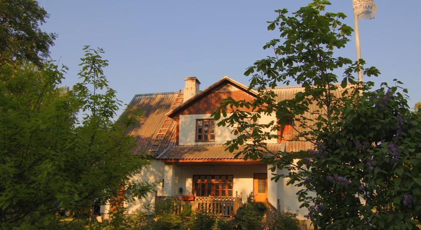 Отель Haikaranpesä Home Stay