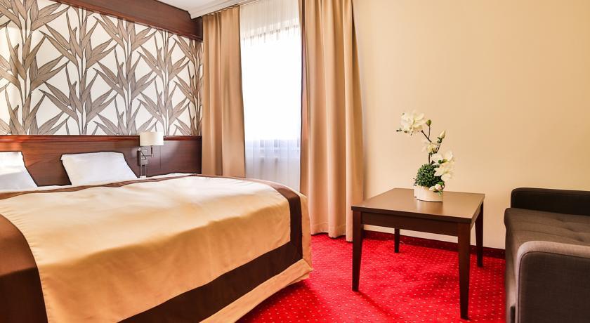 Отель Hotel & Spa Biały Dom