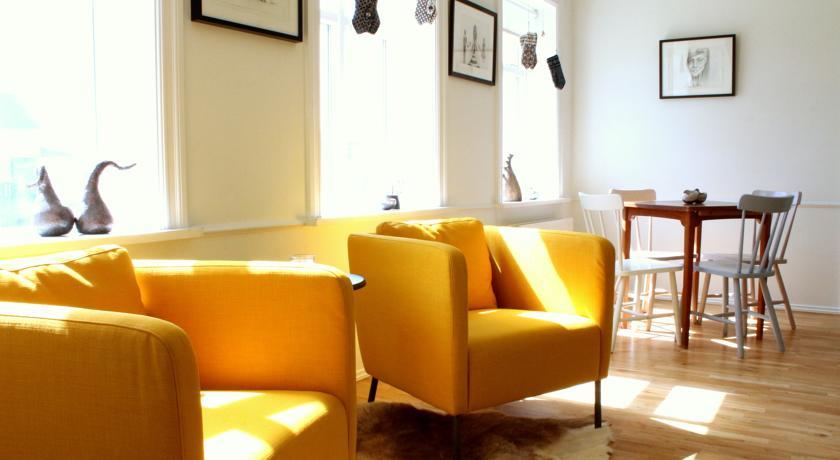 Гостевой дом Kirkjuhvoll Guesthouse