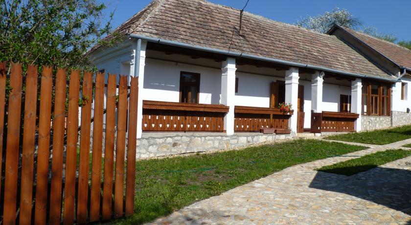 Гостевой дом Tulipanzió