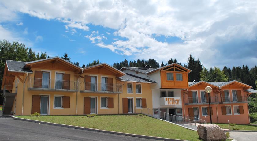 Апартаменты Hotel Elbele Garnì