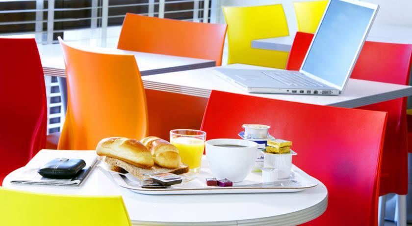 Отель Premiere Classe Montpellier Sud Lattes