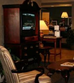 Отель Hampton Inn Mount Dora