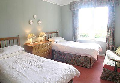 Апартаменты Azalea Cottage