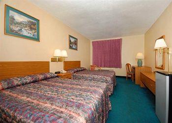 Отель Econo Lodge Wormleysburg