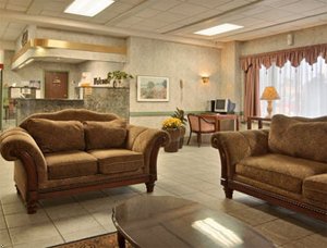 Отель Days Inn Chester Philadelphia Airport