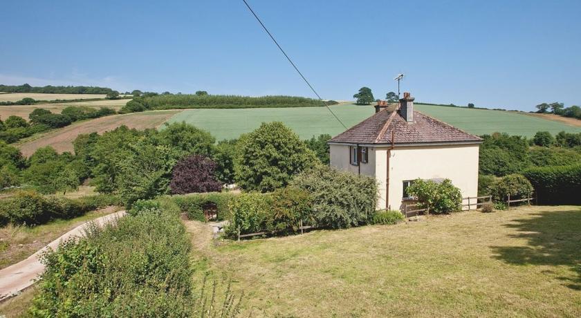 Отель Apple Tree Cottage
