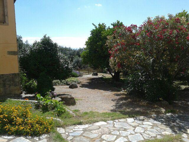 Отель Casa Rural "Jardín de la Sierra de Gata"