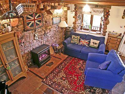 Отель The Cowshed