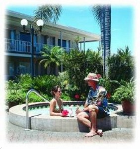 Отель Thunderbird Beach Resort