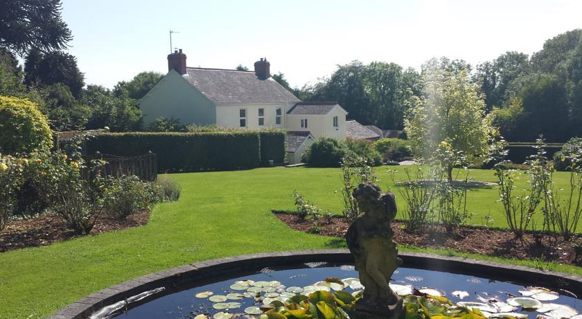 Мини-отель Overcott House Bed & Breakfast