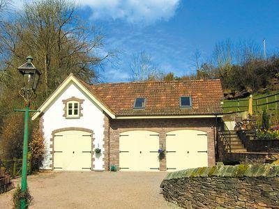 Апартаменты The Darren Mill Coach House
