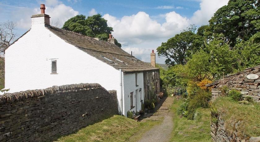 Отель Wellhope Gill Cottage