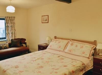Отель Bradley House