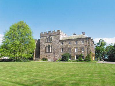 Апартаменты Craster Tower