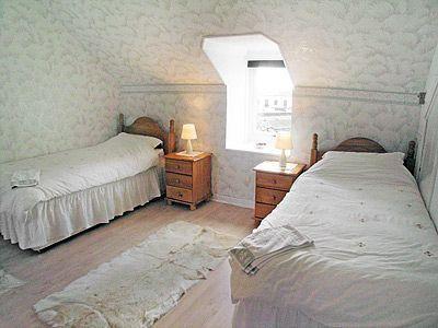 Отель Monaveen Lodge
