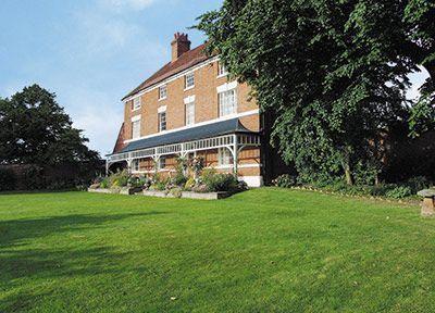 Апартаменты Harbury Fields Farmhouse