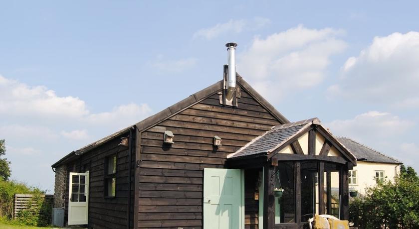 Отель Hirros Hall Longhouse