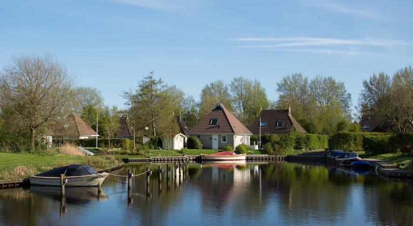 Отель Vakantiepark It Wiid