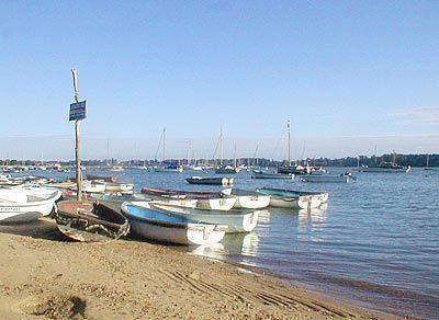 Отель Deben Vale