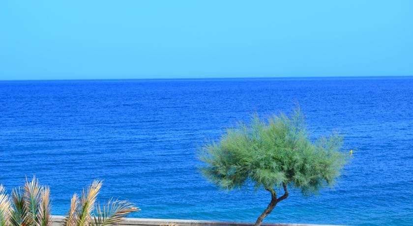 Апартаменты Acquamarina Apartments