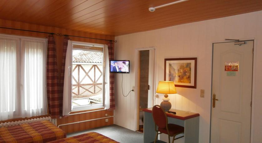 Отель Hotel Beausejour