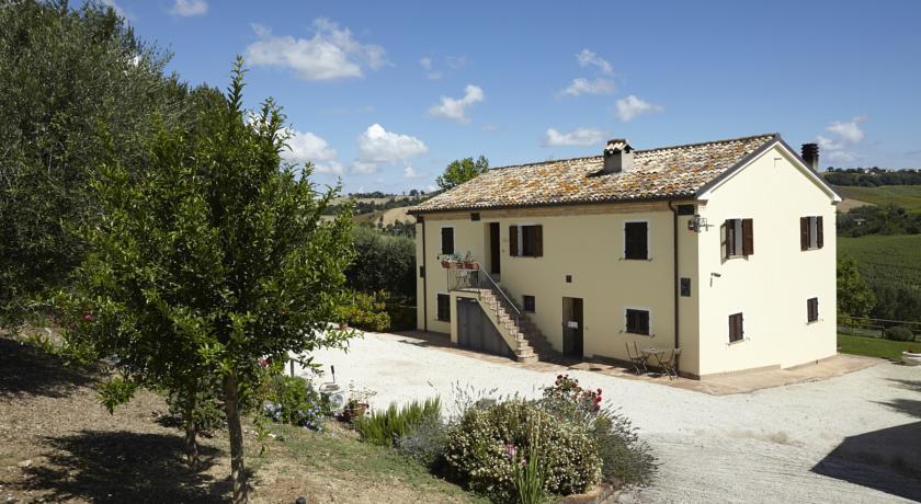 Отель Bed and Breakfast Villa Nicole