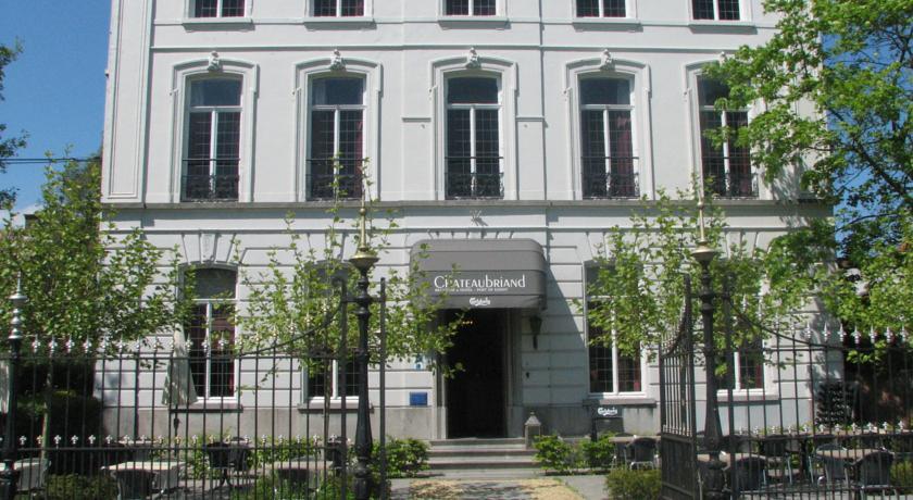 Отель Hotel Chateaubriand