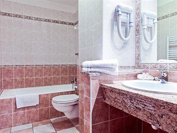 Отель Hotel l'Atrachjata