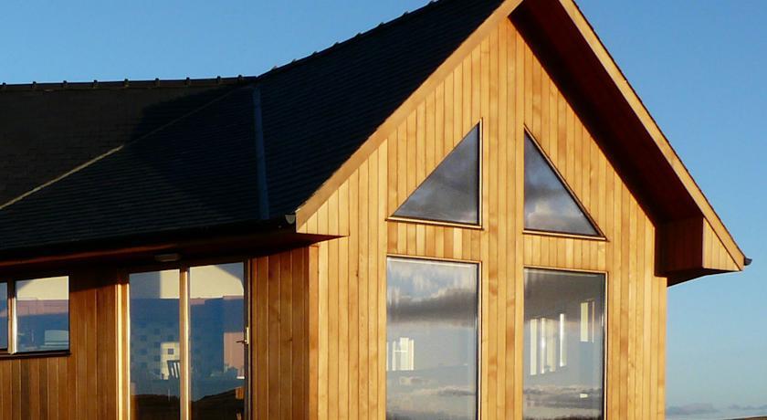 Отель Whitefalls Spa Lodges