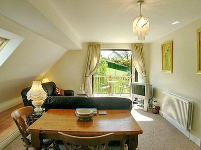 Отель Ty Heddlu Sea View - First Floor