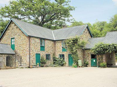 Отель Hunts Barn