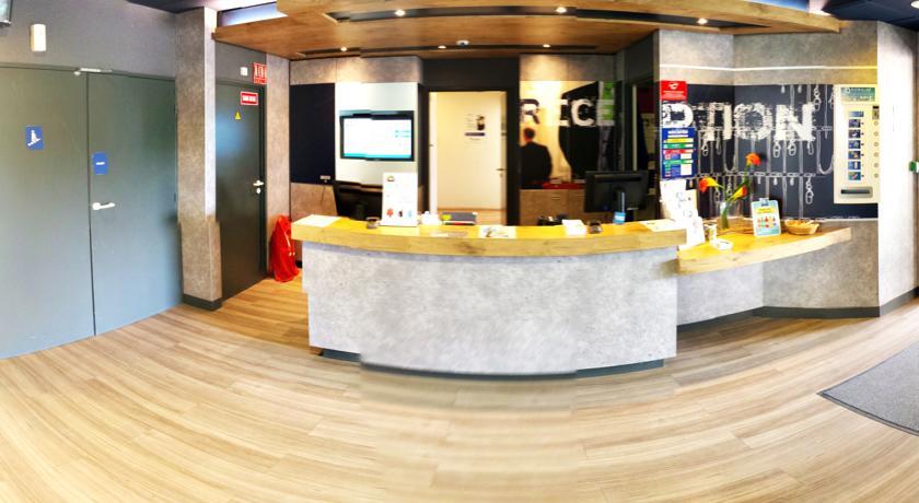 Отель ibis budget Courbevoie Paris