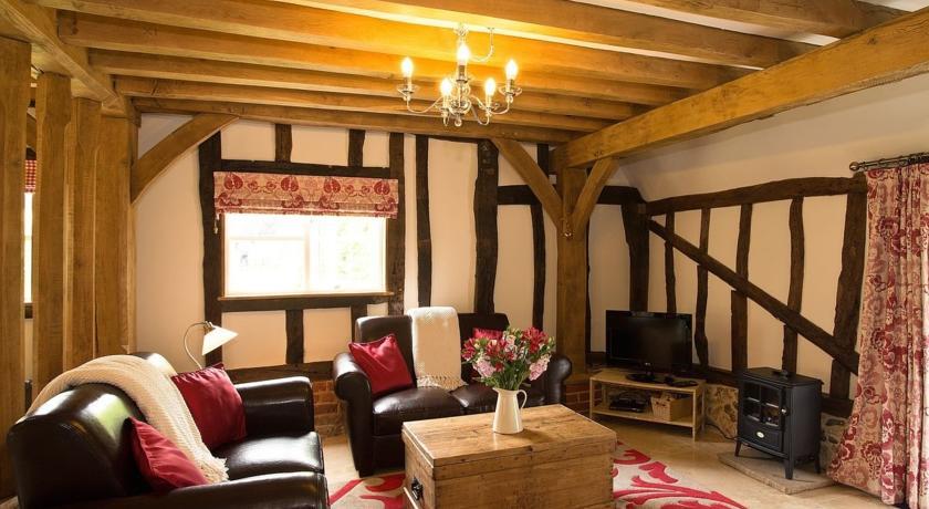 Отель Blackbird Cottage