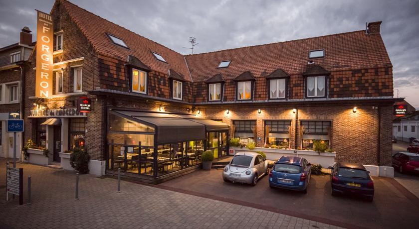 Отель Qualys-Hotel Auberge Du Forgeron