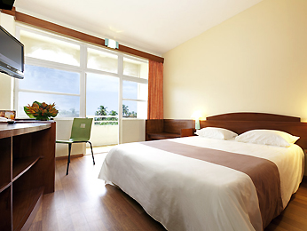 Ibis Lome Centre