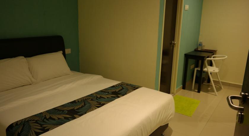 Отель Clover Hotel Port Dickson