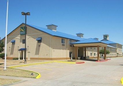 Отель Quality Inn & Suites Wichita Falls