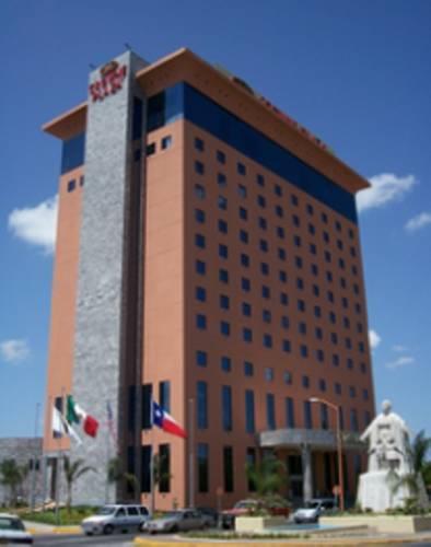 Отель Crowne Plaza - Nuevo Laredo